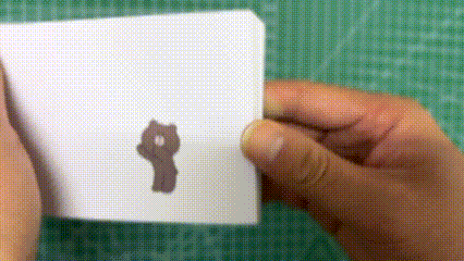 प्यार से जुड़ा प्यारा हार्ट-शेप्ड टेडी बेयर बनाने के लिए स्टेप-बाय-स्टेप Flipbook साझा किया गया है।